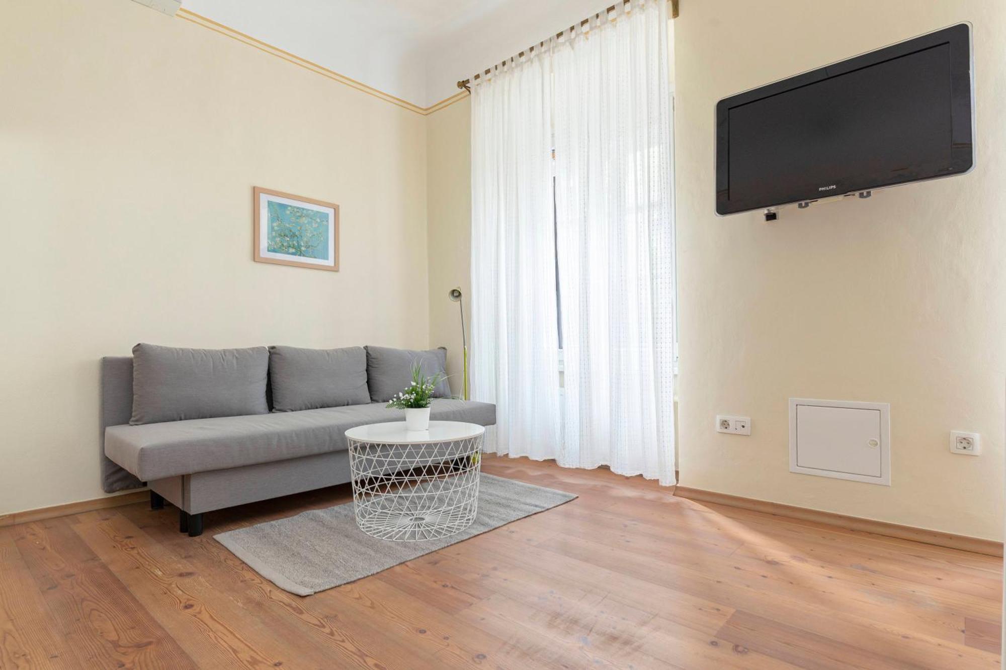 Apartamento By The Walnut Tree Liubliana